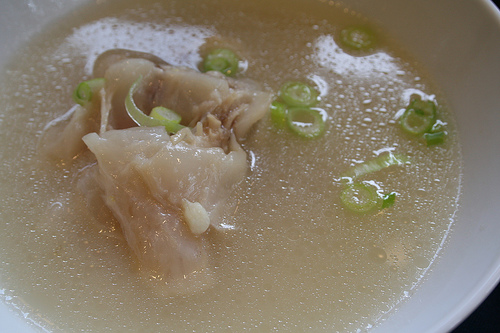 does bone broth have glutathione For millennia, bone broth has been a staple in traditional diets around the  globe, often revered for its nourishing and healing properties. From  offering extensive relief for joint pain to improving gut
