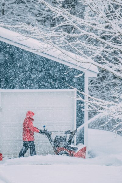 Cold hands and feet, also called Reynaud's can get in the way of winter activities. Visit the Acupuncture Clinic of Boulder to improve your circulation.